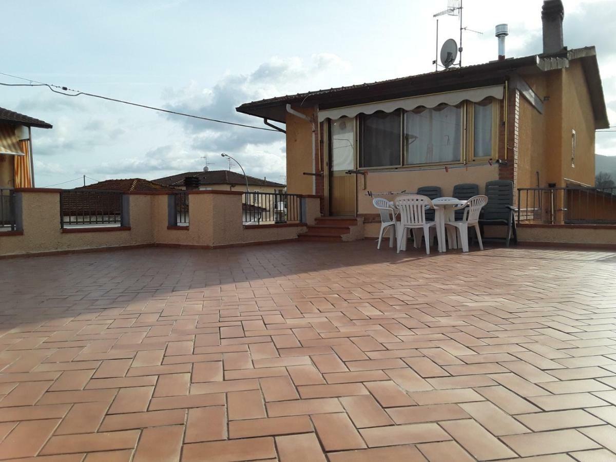 Appartamento Vacanze Roberta - Bivio Ravi Via Mascagni 1 Exterior foto