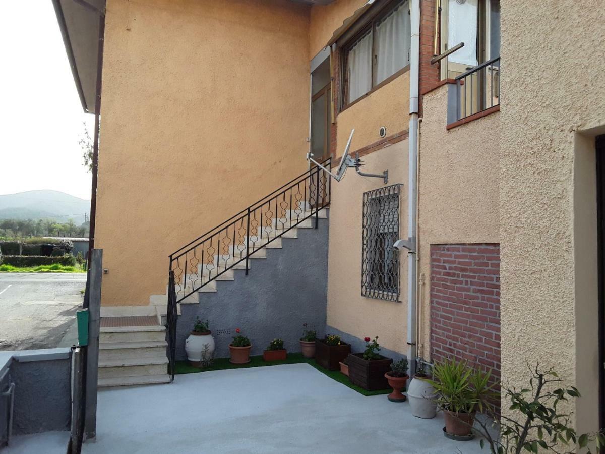 Appartamento Vacanze Roberta - Bivio Ravi Via Mascagni 1 Exterior foto